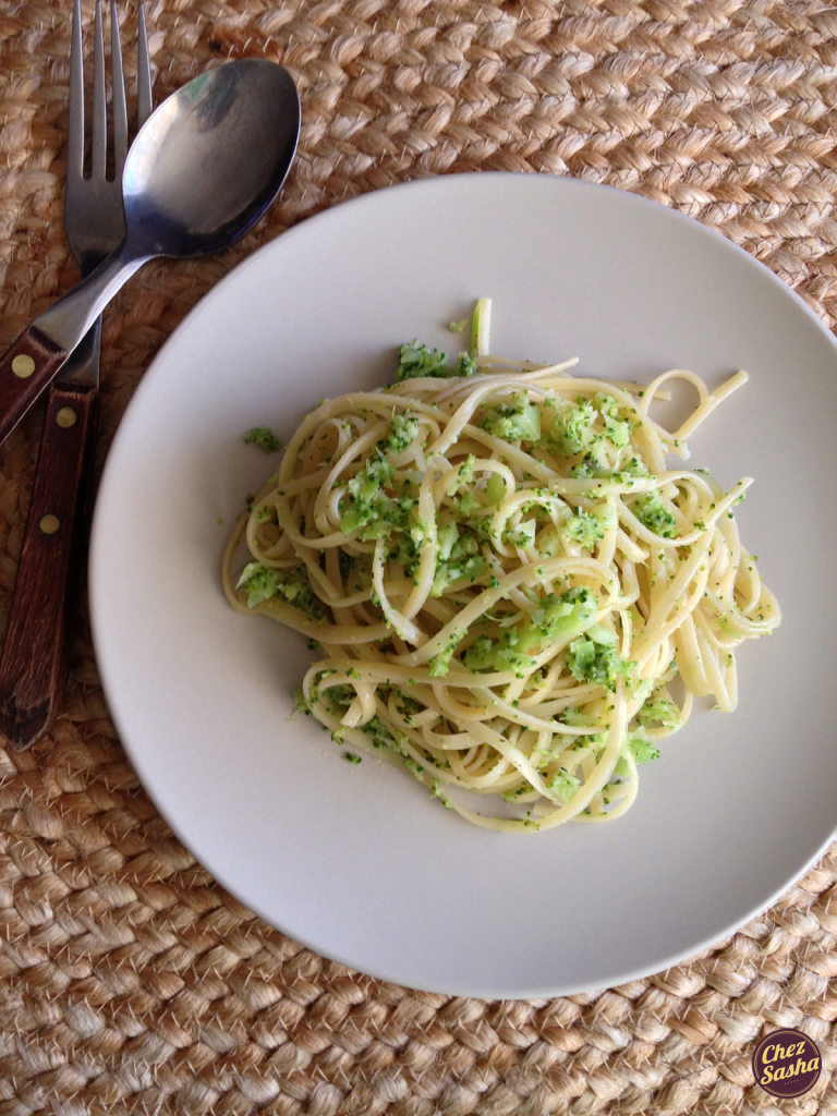 Broccoli pesto pasta