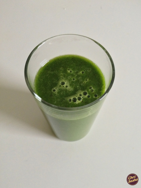 Arugula kiwi smoothie