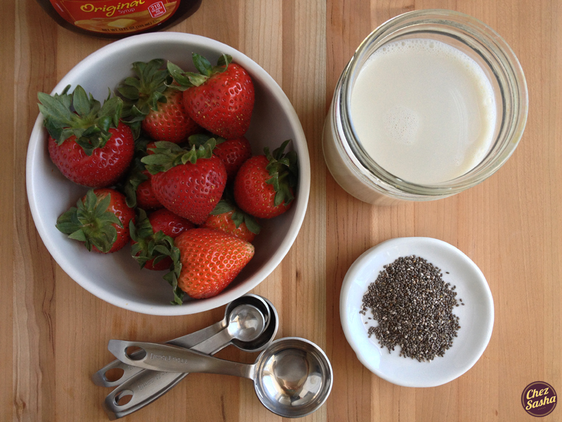 Strawberry-chia-seed-pudding (20) copy