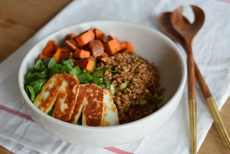 Fried-halloumi-wheatberry (1)