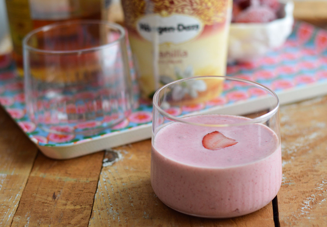 Boozy-strawberry-milkshake-FT